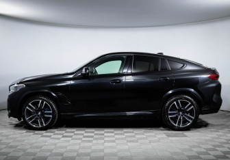 Подержанный автомобиль BMW X6 M 2020 года (8 фото)