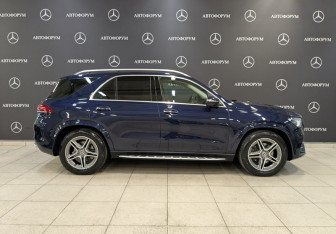 Подержанный автомобиль Mercedes-Benz GLE 2021 года (4 фото)