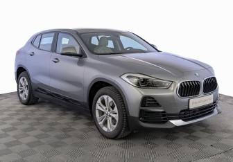 Подержанный автомобиль BMW X2 2021 года (3 фото)