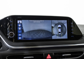 Подержанный автомобиль Hyundai Sonata 2019 года (19 фото)