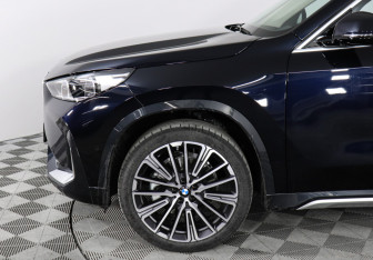 Новый BMW X1 2025 (8 фото)