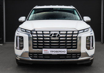Подержанный автомобиль Hyundai Palisade 2023 года (2 фото)