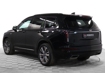Подержанный автомобиль Cadillac XT6 2020 года (7 фото)
