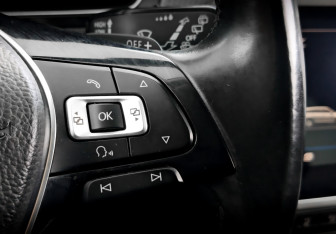 Подержанный автомобиль Volkswagen Passat Wagon 2018 года (29 фото)