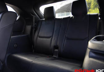 Подержанный автомобиль Mazda CX-9 2019 года (9 фото)