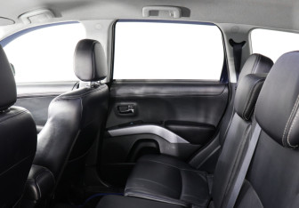 Подержанный автомобиль Mitsubishi Outlander 2010 года (9 фото)