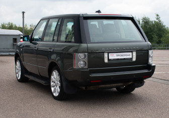 Подержанный автомобиль Land Rover Range Rover 2007 года (7 фото)
