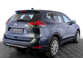Подержанный автомобиль Nissan X-Trail 2021 года (5 фото)
