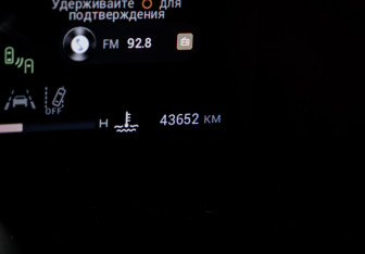 Подержанный автомобиль Exeed RX 2023 года (11 фото)