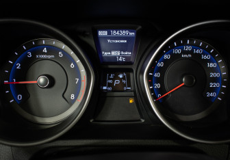 Подержанный автомобиль Hyundai i30 Hatchback 2015 года (12 фото)