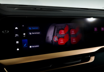 Подержанный автомобиль Geely Monjaro 2023 года (30 фото)