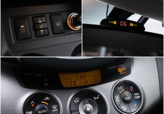 Подержанный автомобиль Toyota RAV4 2011 года (17 фото)