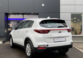 Подержанный автомобиль Kia Sportage 2019 года (6 фото)