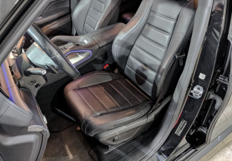 Подержанный автомобиль Mercedes-Benz GLE 2021 года (19 фото)