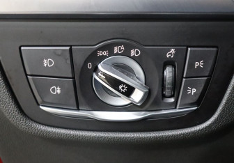 Подержанный автомобиль BMW X4 2019 года (14 фото)