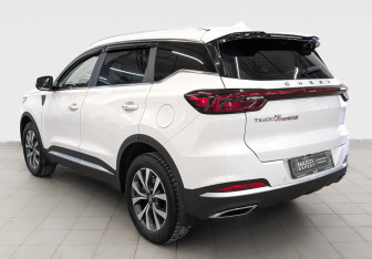 Подержанный автомобиль Chery Tiggo 7 Pro Max 2023 года (7 фото)