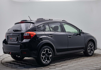 Подержанный автомобиль Subaru XV 2013 года (5 фото)