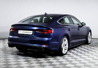Подержанный автомобиль Audi A5 Liftback 2018 года (5 фото)