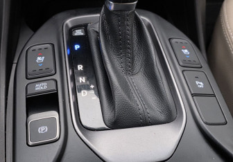 Подержанный автомобиль Hyundai Santa Fe 2014 года (17 фото)