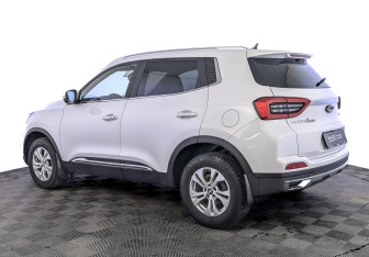 Подержанный автомобиль Chery Tiggo 4 Pro 2023 года (7 фото)