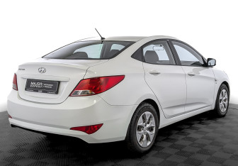 Подержанный автомобиль Hyundai Solaris Sedan 2016 года (5 фото)