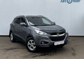 Подержанный автомобиль Hyundai ix35 2013 года (3 фото)