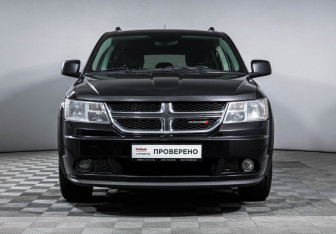Подержанный автомобиль Dodge Journey 2011 года (2 фото)
