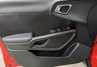 Подержанный автомобиль Kia Soul 2021 года (11 фото)