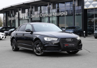 Подержанный автомобиль Audi A6 Sedan 2016 года (21 фото)