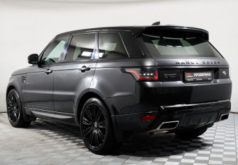 Подержанный автомобиль Land Rover Range Rover Sport 2020 года (7 фото)