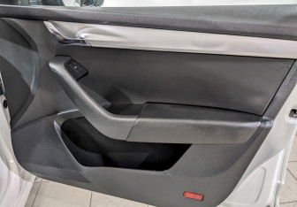 Подержанный автомобиль Skoda Octavia Liftback 2019 года (24 фото)