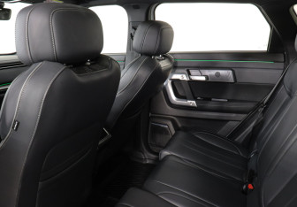 Подержанный автомобиль Jaecoo J7 2025 года (12 фото)