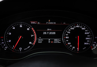 Подержанный автомобиль Audi A6 Sedan 2012 года (16 фото)