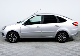 Подержанный автомобиль LADA (ВАЗ) Granta Sedan 2022 года (3 фото)