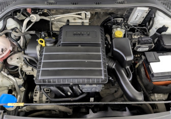 Подержанный автомобиль Skoda Rapid Liftback 2021 года (9 фото)