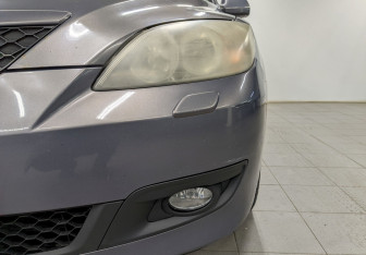 Подержанный автомобиль Mazda 3 Hatchback 2008 года (16 фото)