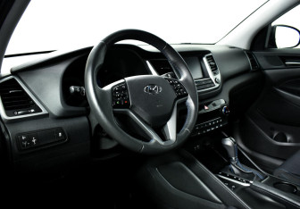 Подержанный автомобиль Hyundai Tucson 2018 года (11 фото)