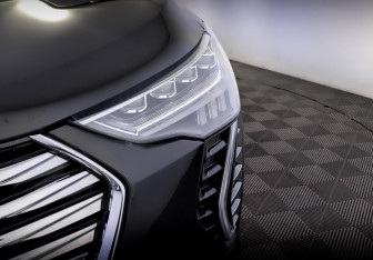 Подержанный автомобиль Haval Jolion 2023 года (17 фото)