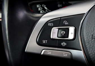 Подержанный автомобиль Volkswagen Touareg 2020 года (29 фото)