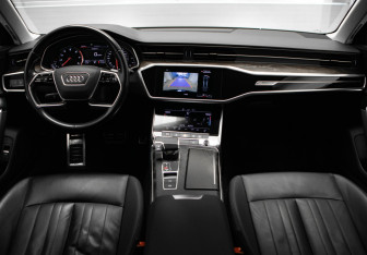 Подержанный автомобиль Audi A6 Sedan 2020 года (8 фото)