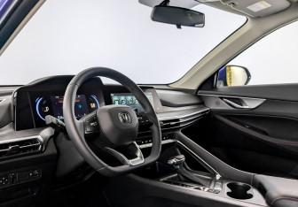 Подержанный автомобиль Changan CS35PLUS 2022 года (13 фото)