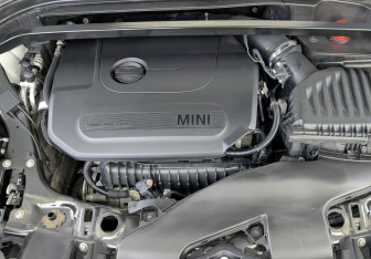 Подержанный автомобиль MINI Countryman 2020 года (9 фото)