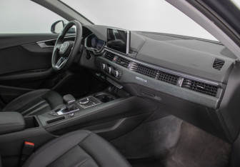 Подержанный автомобиль Audi A4 allroad 2016 года (9 фото)