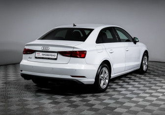Подержанный автомобиль Audi A3 Sedan 2019 года (5 фото)