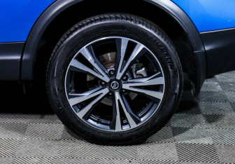 Подержанный автомобиль Nissan Qashqai 2021 года (8 фото)