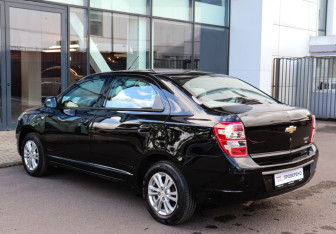 Подержанный автомобиль Chevrolet Cobalt Sedan 2023 года (6 фото)