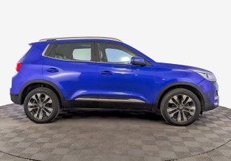 Подержанный автомобиль Chery Tiggo 4 2022 года (4 фото)