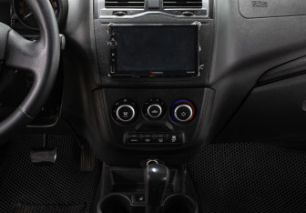 Подержанный автомобиль LADA (ВАЗ) Granta Wagon 2019 года (14 фото)