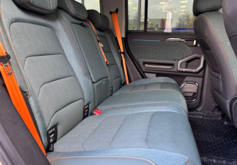 Подержанный автомобиль Jetour T2 2024 года (11 фото)