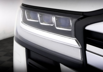 Подержанный автомобиль Toyota Land Cruiser Suv 2021 года (17 фото)